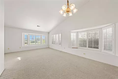 Living - 1367 Heritage Ct, Escondido, CA 92027 photo 1 of 4