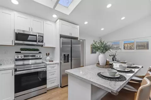 3457 Angwin Dr, San Diego, CA 92123