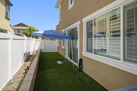 Exterior - 40395 Birchfield Dr, Temecula, CA 92591 photo 4 of 10