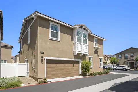 Exterior - 40395 Birchfield Dr, Temecula, CA 92591 photo 6 of 10