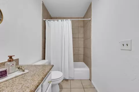Bath - 10235 Madrid Way #114, Spring Valley, CA 91977 photo 2 of 2