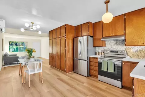 8750 Wahl St, Santee, CA 92071