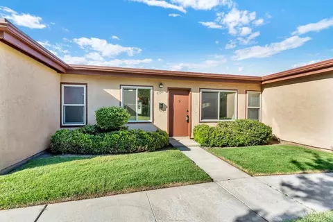8750 Wahl St, Santee, CA 92071