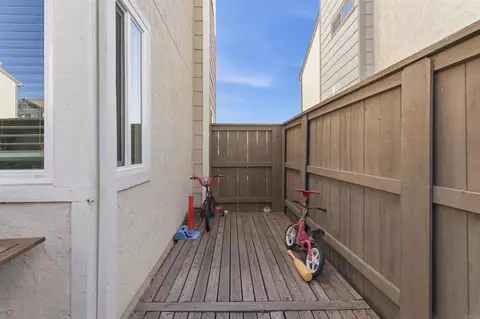 Exterior - 2373 Kings View Cir, Spring Valley, CA 91977 photo 1 of 9
