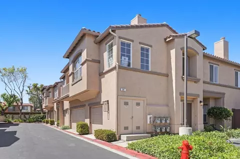 Exterior - 641 Sumner Way # 1, Oceanside, CA 92058 photo 2 of 6