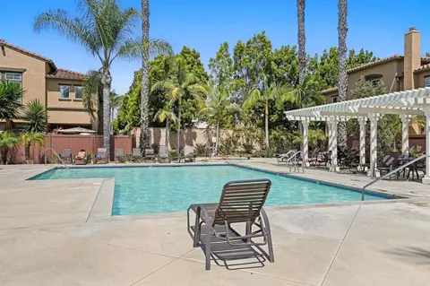 Exterior - 641 Sumner Way # 1, Oceanside, CA 92058 photo 6 of 6