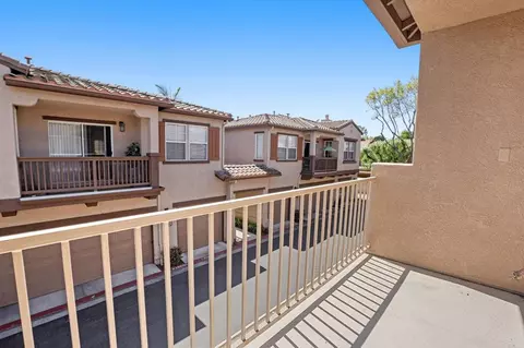 Exterior - 641 Sumner Way # 1, Oceanside, CA 92058 photo 3 of 6