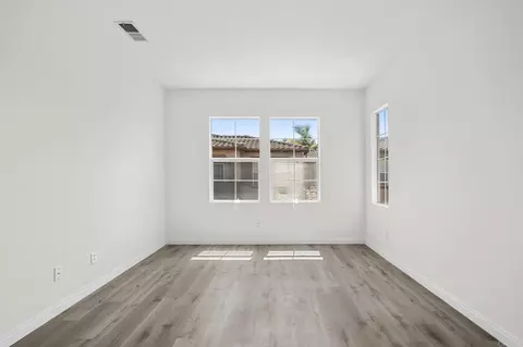 Living - 641 Sumner Way # 1, Oceanside, CA 92058 photo 1 of 4