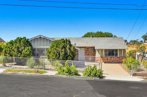 7128 Jacmar Ave, San Diego, CA 92114