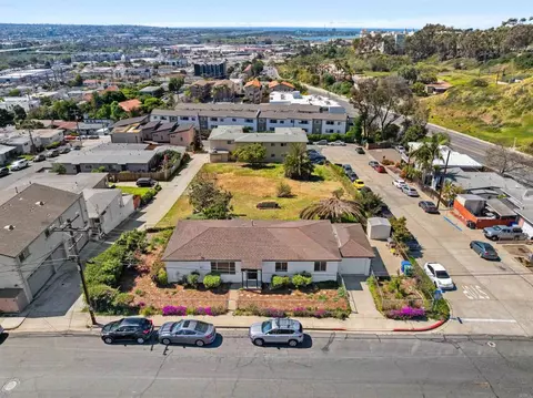 1330 Goshen St, San Diego, CA 92110