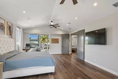 Bedroom - 4789 Harbinson Ave, La Mesa, CA 91942 photo 2 of 3