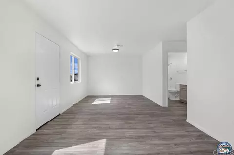 376 Heil St #1, El Centro, CA 92243 photo 6