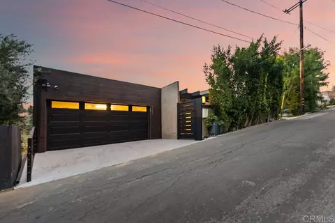 3866 Alta Mesa Dr, Studio City, CA 91604