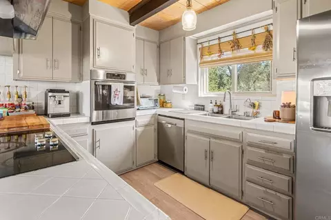 Kitchen - 8142 Foothill, Pine Valley, CA 91962 photo 2 of 4