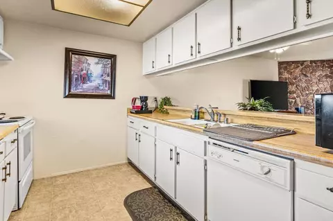 Kitchen - 276 S Pierce St, El Cajon, CA 92020 photo 1 of 4