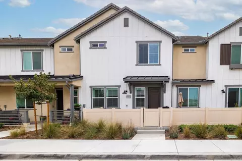 39372 Corvina Ln, Temecula, CA 92591