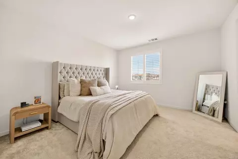 Bedroom - 39372 Corvina Ln, Temecula, CA 92591 photo 1 of 4