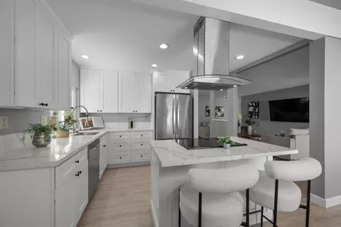 7290 Oakham Way, San Diego, CA 92139