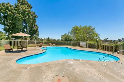 Exterior - 5700 Baltimore #230, La Mesa, CA 91942 photo 13 of 14