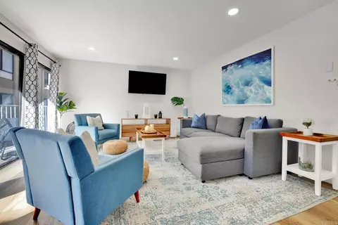 1251 Parker Pl #2J, San Diego, CA 92109