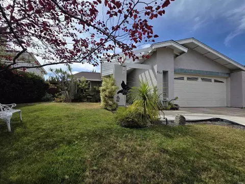 834 La Senda Way, Chula Vista, CA 91910