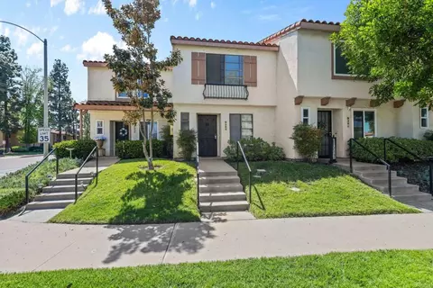 9302 E Heaney Cir, Santee, CA 92071