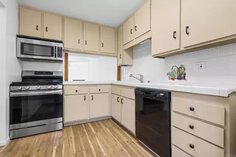 Kitchen - 9302 E Heaney Cir, Santee, CA 92071 photo 1 of 4