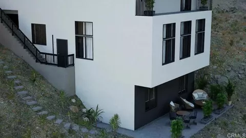 1435 Capistrano Ave, Spring Valley, CA 91977 photo 9