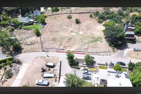 9351 Vista Dr, Spring Valley, CA 91977 photo 3