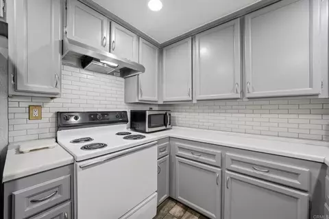110 N 2nd Ave #30, Chula Vista, CA 91910