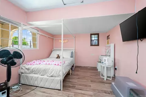 Bedroom - 4608 Calle De Retiro, Oceanside, CA 92057 photo 1 of 6