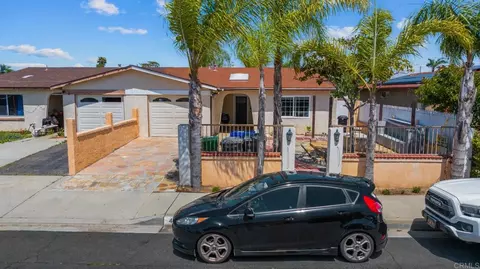 View/Area - 4608 Calle De Retiro, Oceanside, CA 92057 photo 1 of 5