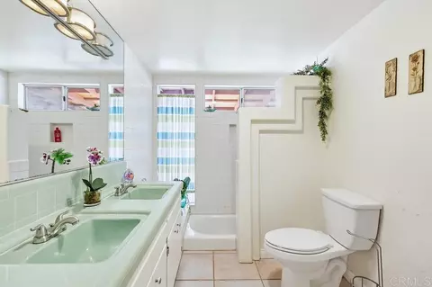 Bath - 11115 Pinehurst Dr, Lakeside, CA 92040 photo 5 of 8