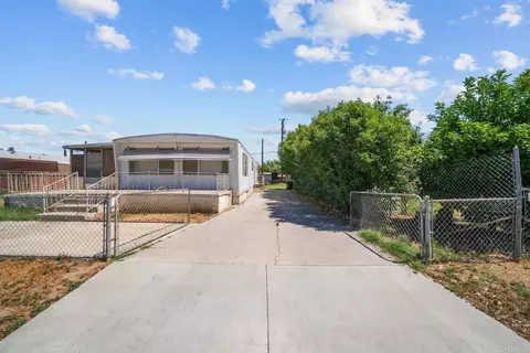 1659 Ruby Dr, Perris, CA 92571 photo 4