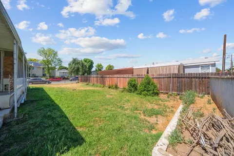 1659 Ruby Dr, Perris, CA 92571 photo 12