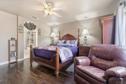 Bedroom - 1361 Sunhaven Rd, Alpine, CA 91901 photo 2 of 8