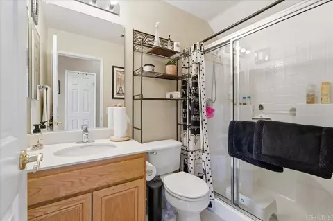 Bath - 1361 Sunhaven Rd, Alpine, CA 91901 photo 1 of 4