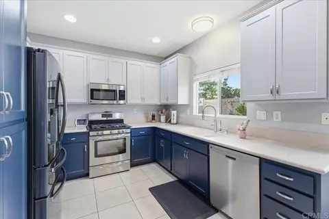 Kitchen - 1361 Sunhaven Rd, Alpine, CA 91901 photo 1 of 3