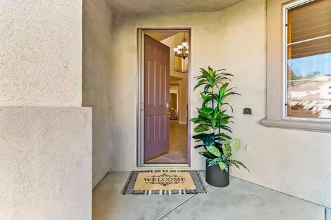 Entry Way - 33360 Barrington, Temecula, CA 92592 photo 1 of 5
