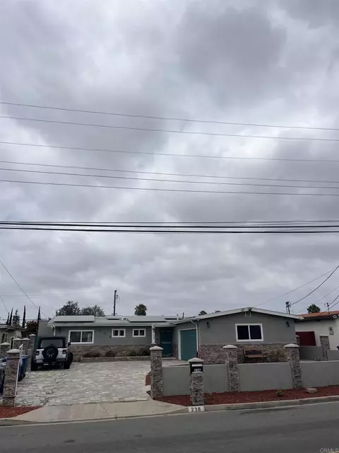 238 Lakeview Ave, Spring Valley, CA 91977