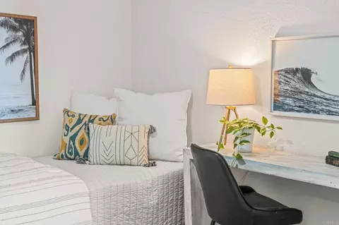 Bedroom - 90 Montego Ct, Coronado, CA 92118 photo 2 of 12