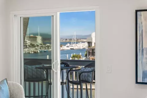 View/Area - 90 Montego Ct, Coronado, CA 92118 photo 3 of 10