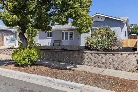 9468 Doheny Rd, Santee, CA 92071