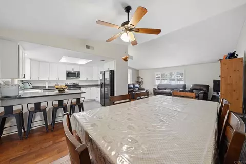 Dining - 1132 Ramona St, Ramona, CA 92065 photo 3 of 3