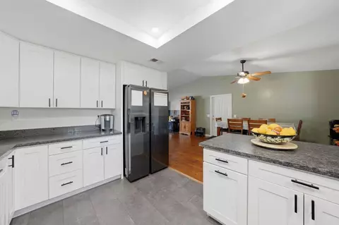 Kitchen - 1132 Ramona St, Ramona, CA 92065 photo 6 of 7