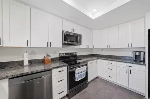 Kitchen - 1132 Ramona St, Ramona, CA 92065 photo 5 of 7