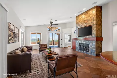 2703 Lobelia Rd, Alpine, CA 91901