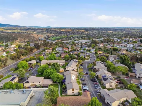 View/Area - 447 Ridgeway Ct, Spring Valley, CA 91977 photo 3 of 6