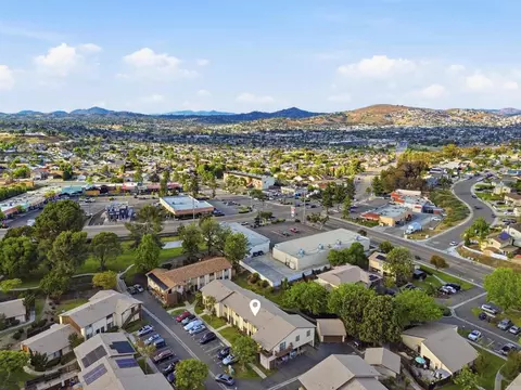 View/Area - 447 Ridgeway Ct, Spring Valley, CA 91977 photo 2 of 6