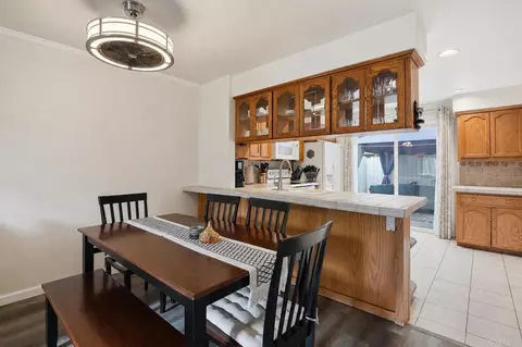 Dining - 447 Ridgeway Ct, Spring Valley, CA 91977 photo 2 of 2